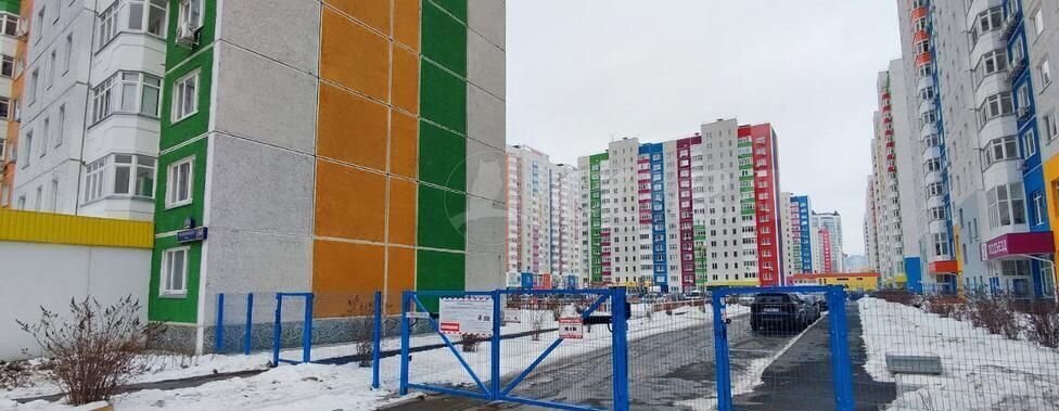 квартира г Тюмень р-н Восточный ул Федюнинского 56к/1 фото 14