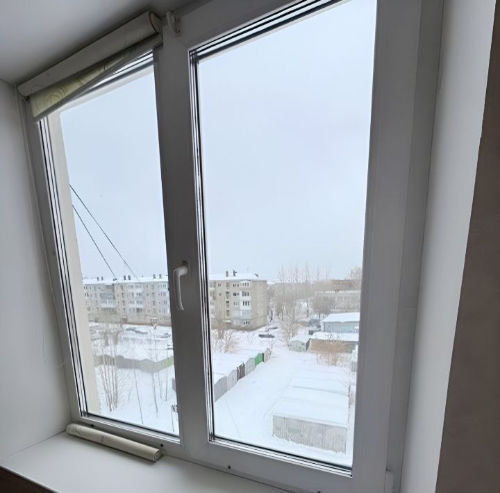 квартира г Омск р-н Октябрьский ул Ермолаева 6 фото 4