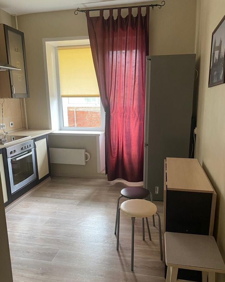 квартира г Тольятти р-н Автозаводский ул Фрунзе 10б фото 4