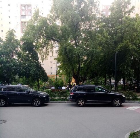 метро Марьино б-р Новочеркасский 46 фото
