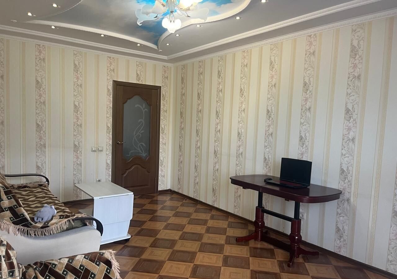 квартира г Омск р-н Октябрьский ул Кирова 22/2 фото 2