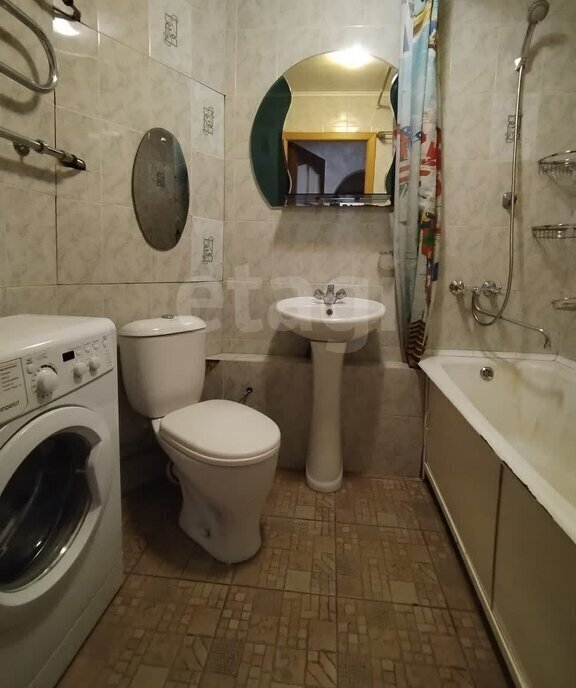 квартира г Комсомольск-на-Амуре пр-кт Победы 12к/2 фото 4