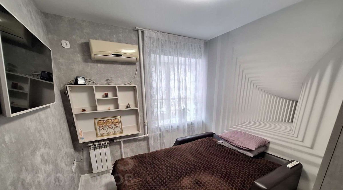 квартира г Волгоград р-н Дзержинский пр-кт Маршала Жукова 95 фото 3