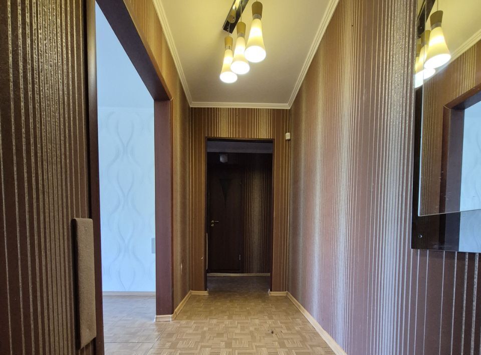 квартира г Тольятти р-н Автозаводский ш Южное 33 фото 8