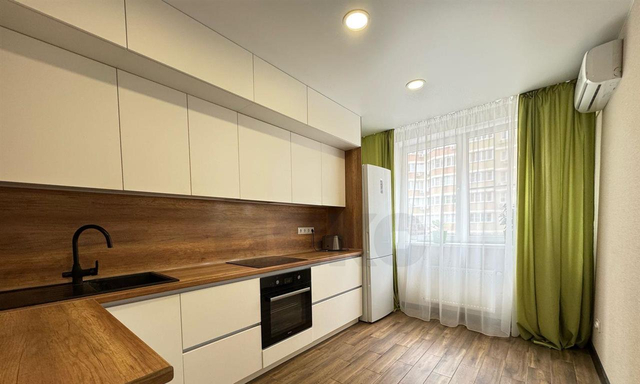 мкр им Петра Метальникова им. Цезаря Куникова, 24 к 1 фото