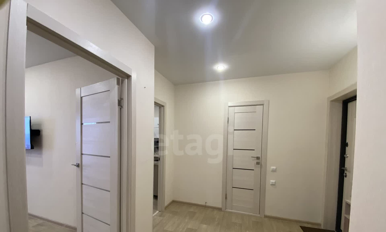 квартира г Саратов ул им Симбирцева В.Н. 40б фото 12