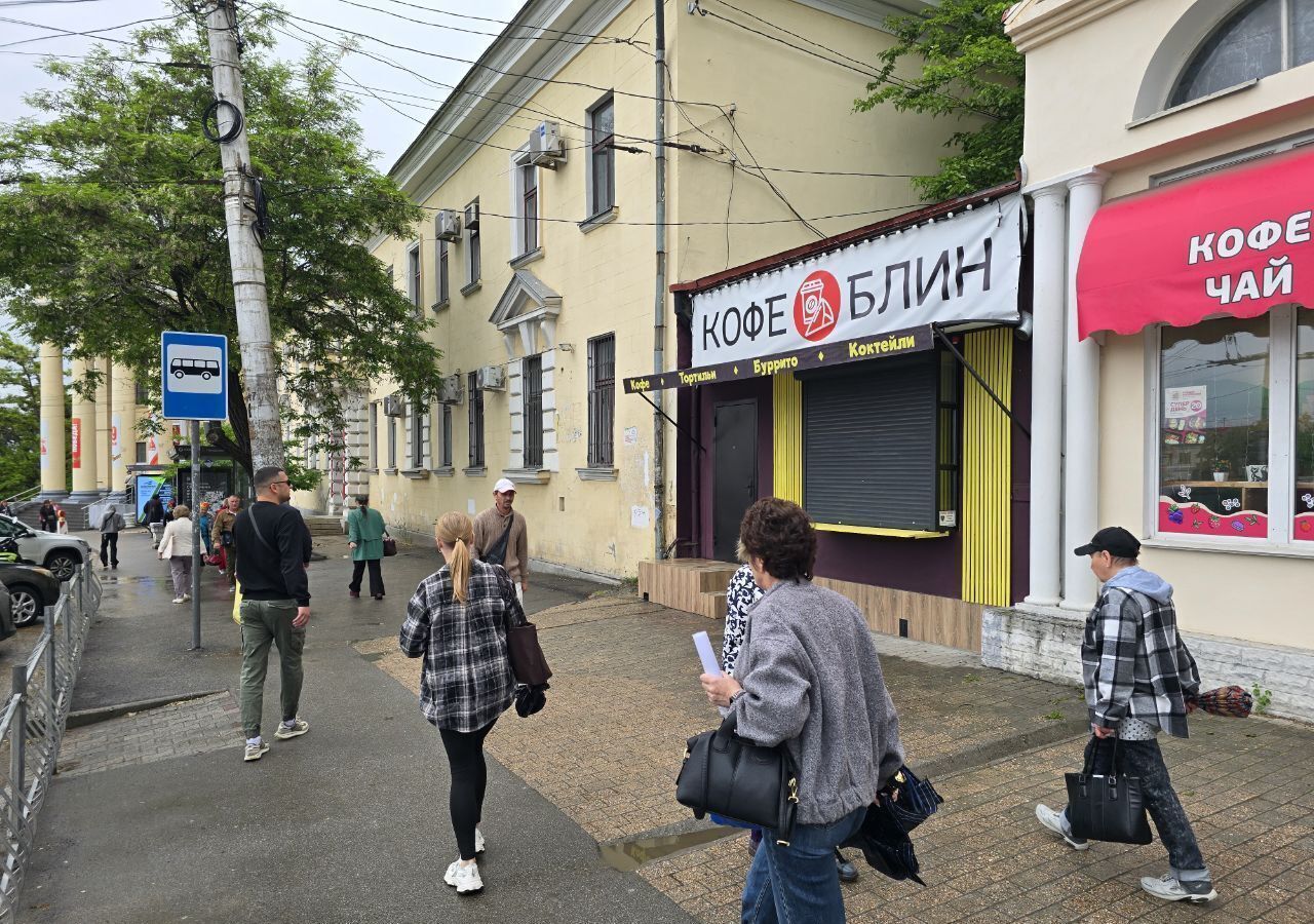 офис г Севастополь пл Восставших 3 Крым фото 1