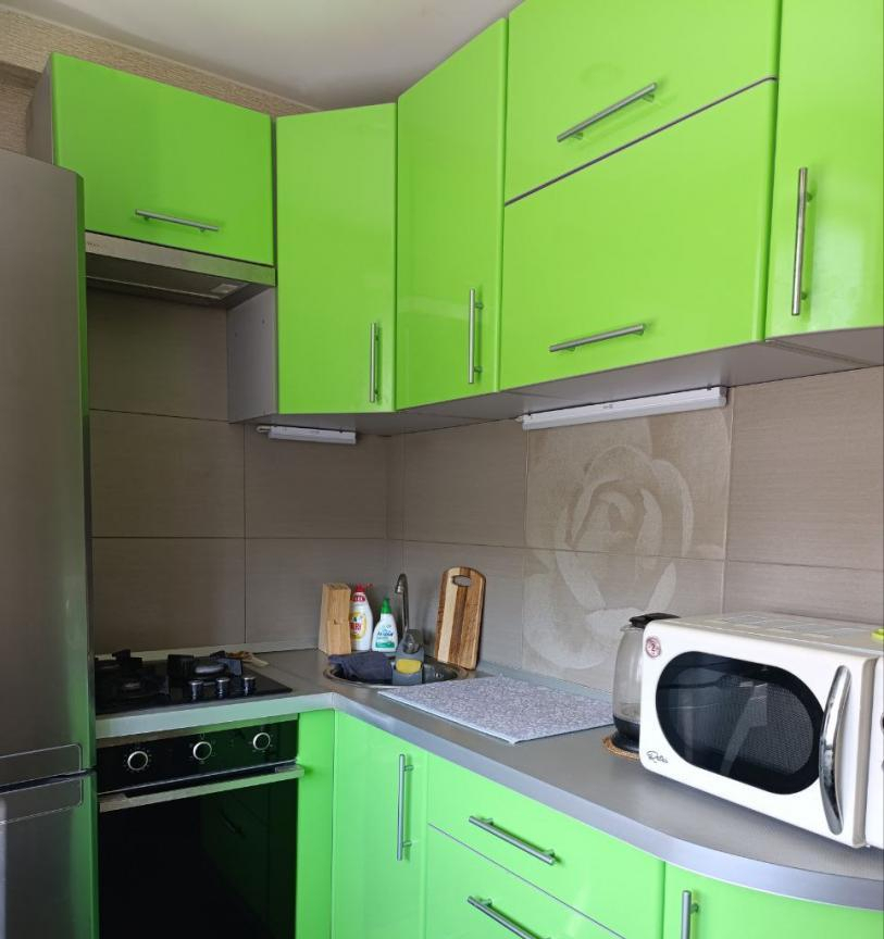 квартира г Саратов 6-й квартал ул им Лебедева-Кумача В.И. 66 фото 4