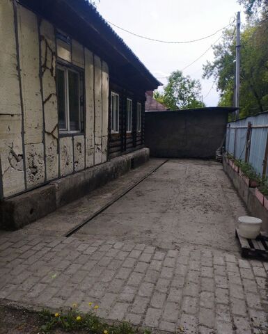 дом р-н Заводской ул 1-я Семилетка 48 Кемеровская обл. — Кузбасс фото