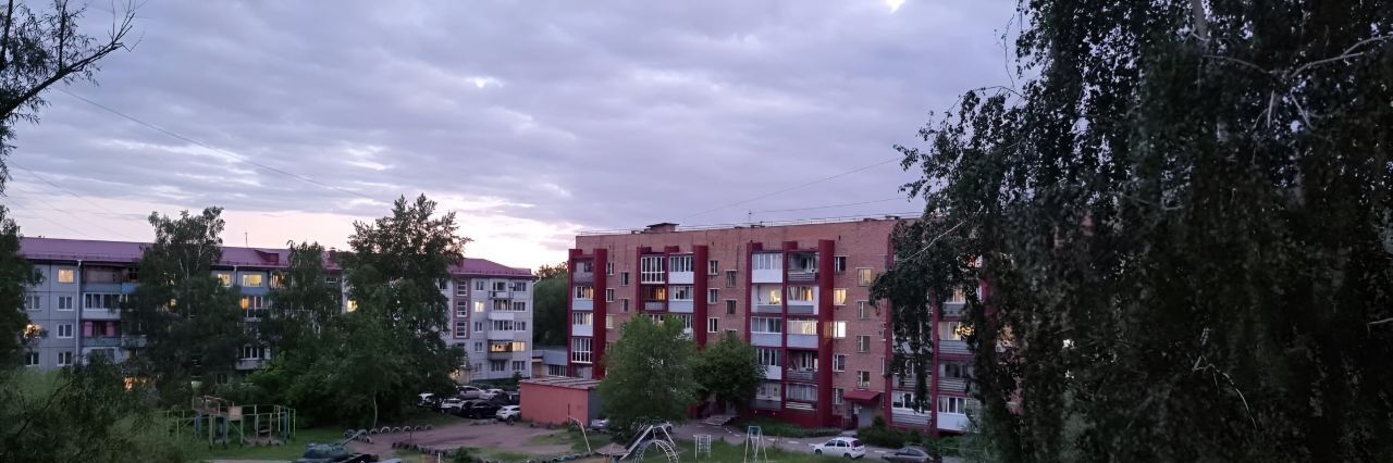 квартира г Омск р-н Советский пр-кт Королева 10 фото 2