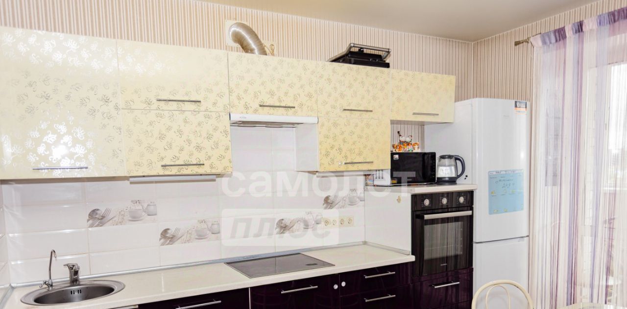 квартира г Омск р-н Центральный ул 9-я Северная 99к/1 фото 2