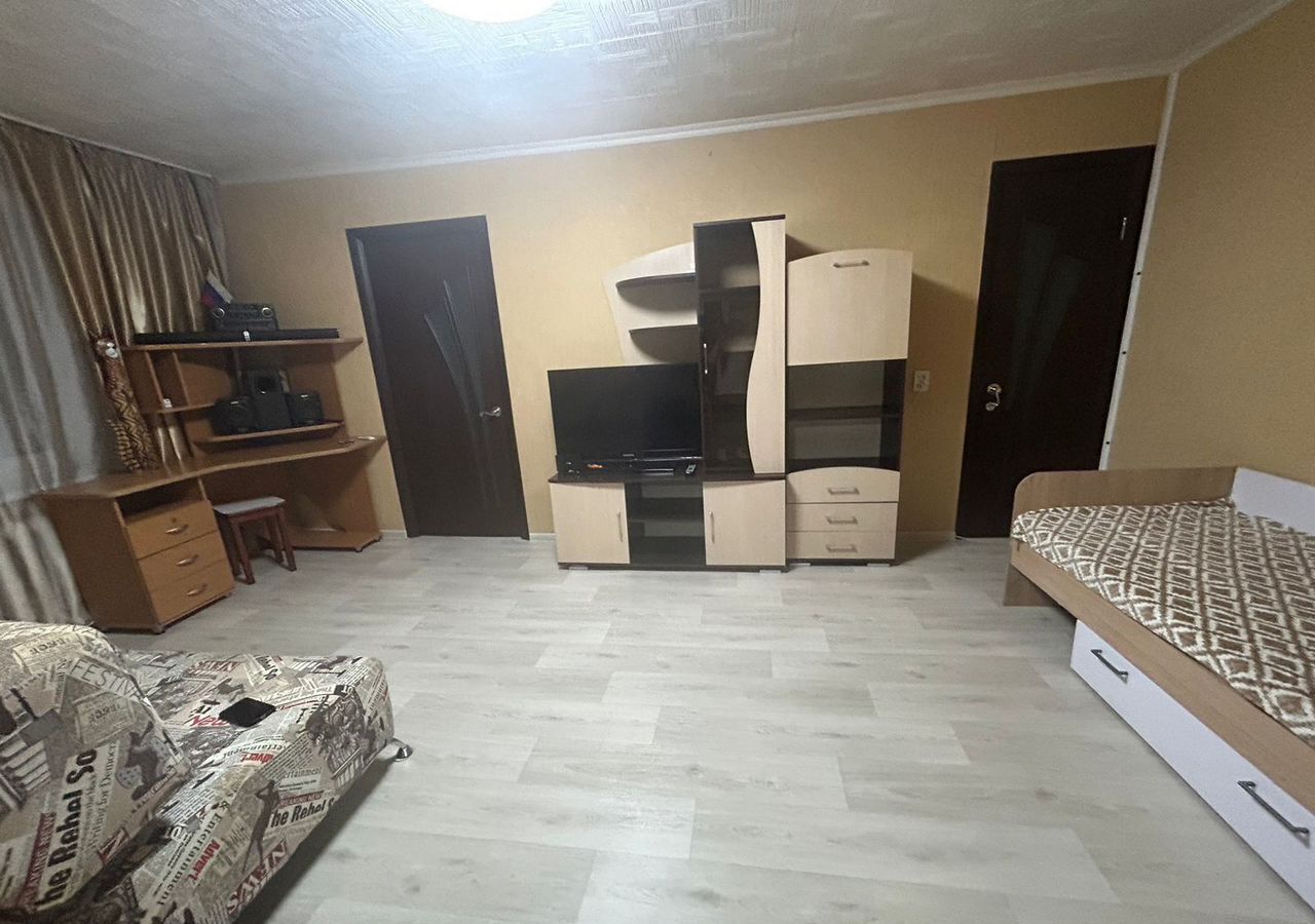 квартира г Норильск ул Ленинградская 13к/2 фото 3