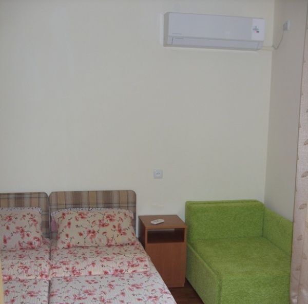 дом г Феодосия ул Листовничей 3 фото 5