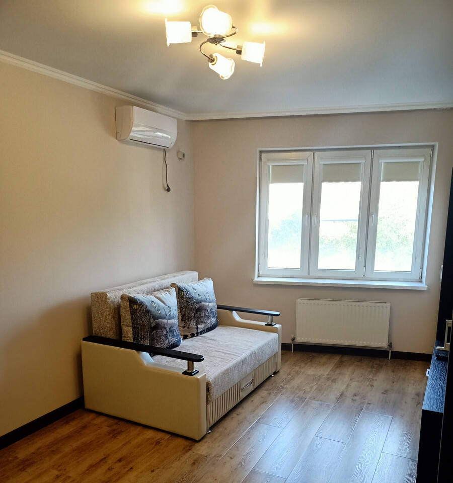 квартира г Краснодар ул Российская 79/3 2 фото 1