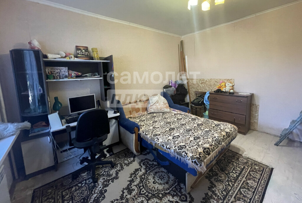 квартира г Астрахань ул Михаила Луконина 6 фото 5