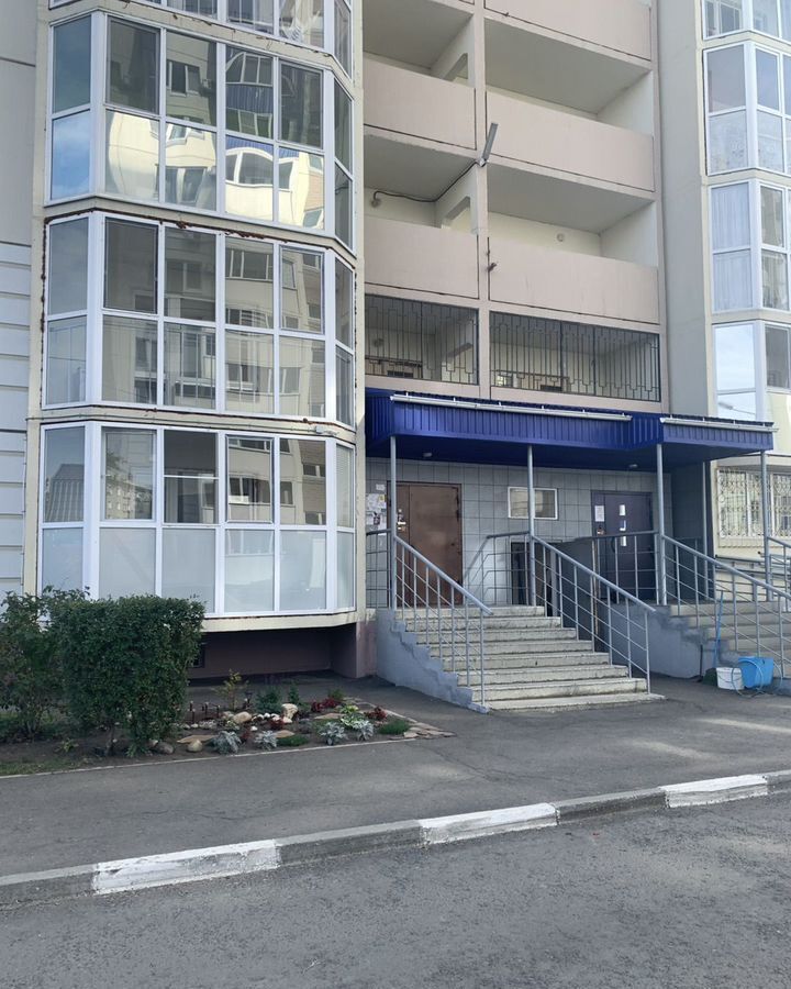 квартира г Омск р-н Центральный ул Долгирева 5 фото 1
