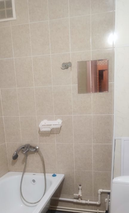 квартира г Волгоград р-н Советский ул. Добрушина, 10 фото 3