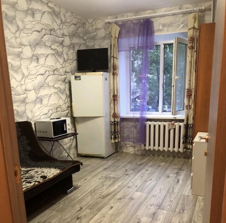 комната г Сургут ул Лермонтова 6 13А фото 1