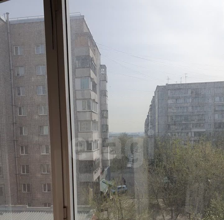 квартира г Красноярск р-н Железнодорожный ул Менжинского 10ж фото 13