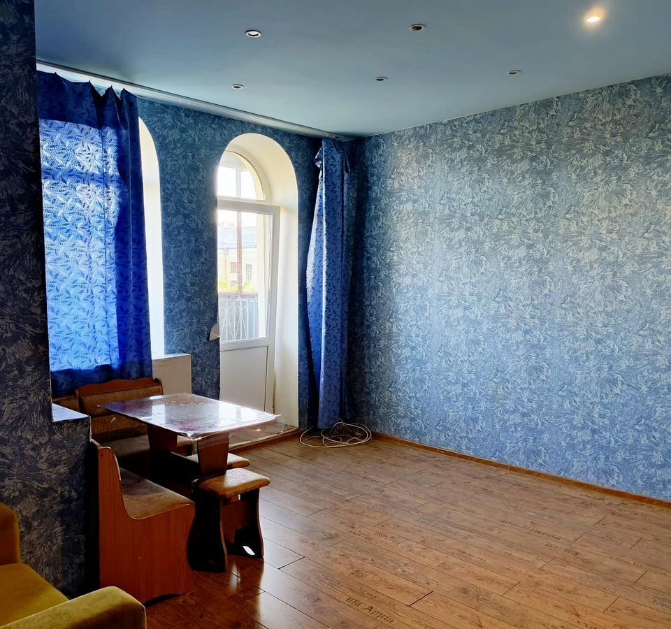 комната г Волгоград р-н Тракторозаводский ул им. Дзержинского 15 фото 3