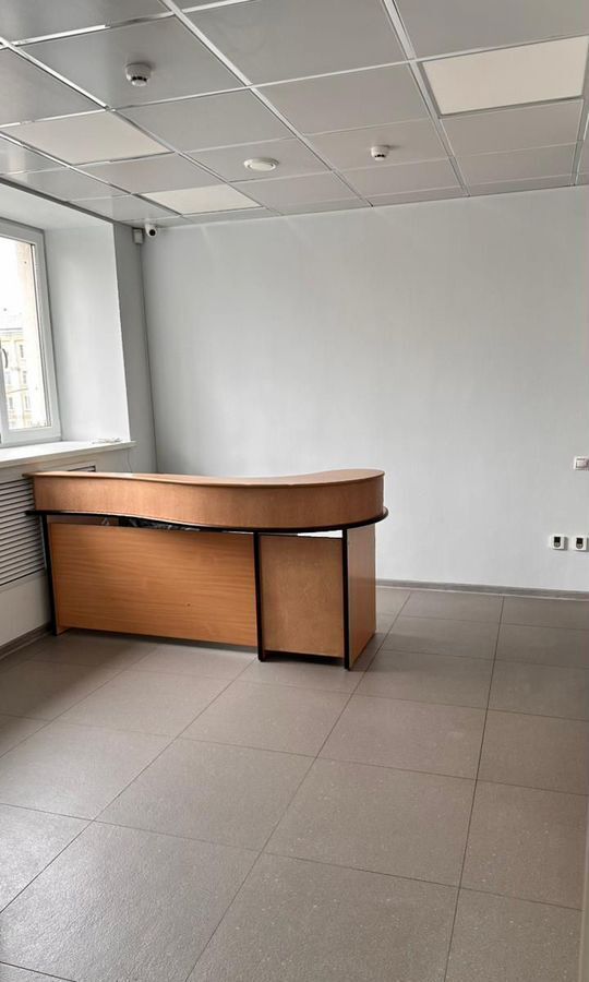 офис г Мурманск р-н Октябрьский б-р Театральный 8 фото 4