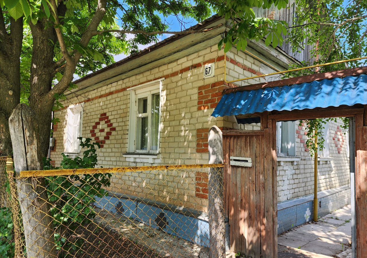дом г Аткарск ул Луначарского 67 Аткарский р-н, муниципальное образование фото 2
