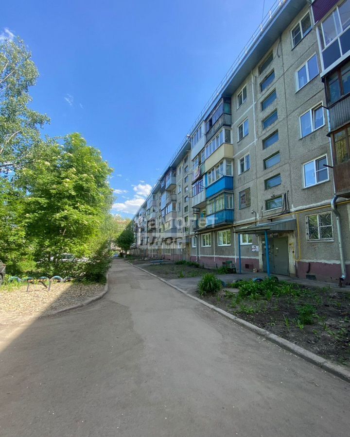 квартира г Барнаул р-н Ленинский ул Антона Петрова 230 фото 1