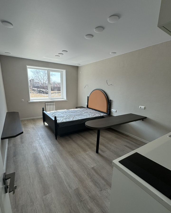квартира г Уссурийск ул Островского 1ас/1 фото 4