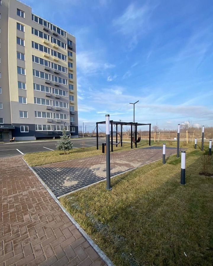 квартира г Тольятти р-н Автозаводский б-р Приморский пр-кт Московский ЖК «Юго Западный» поз. 2, ул. Строителей фото 2
