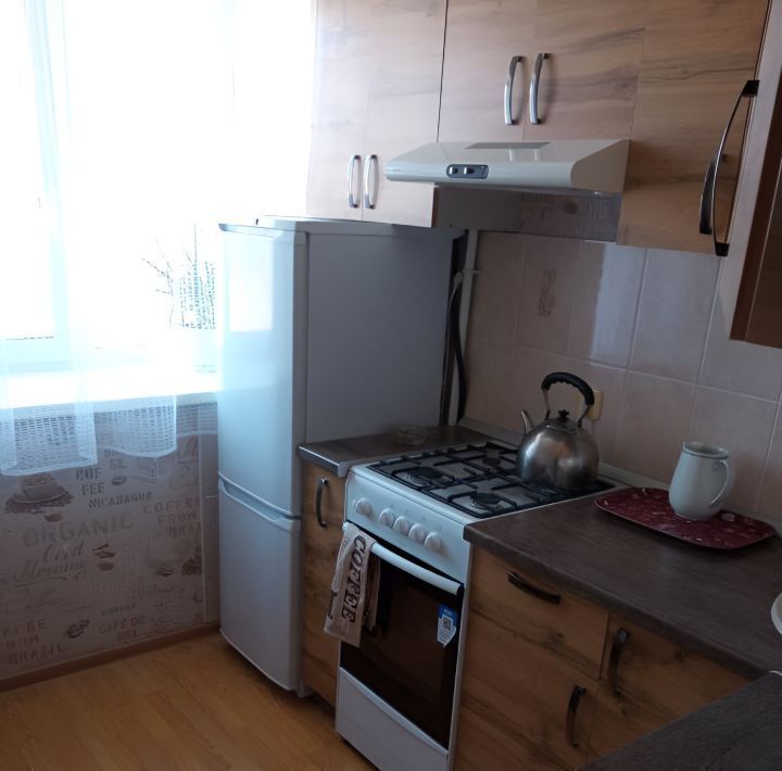 квартира г Омск р-н Центральный ул Багратиона 17а пос. Амурский фото 6