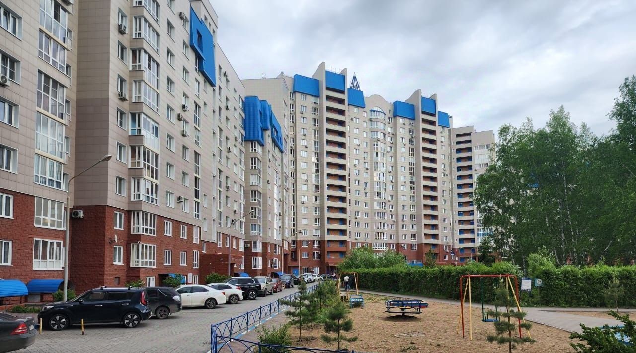 квартира г Омск р-н Кировский пр-кт Комарова 21 фото 15