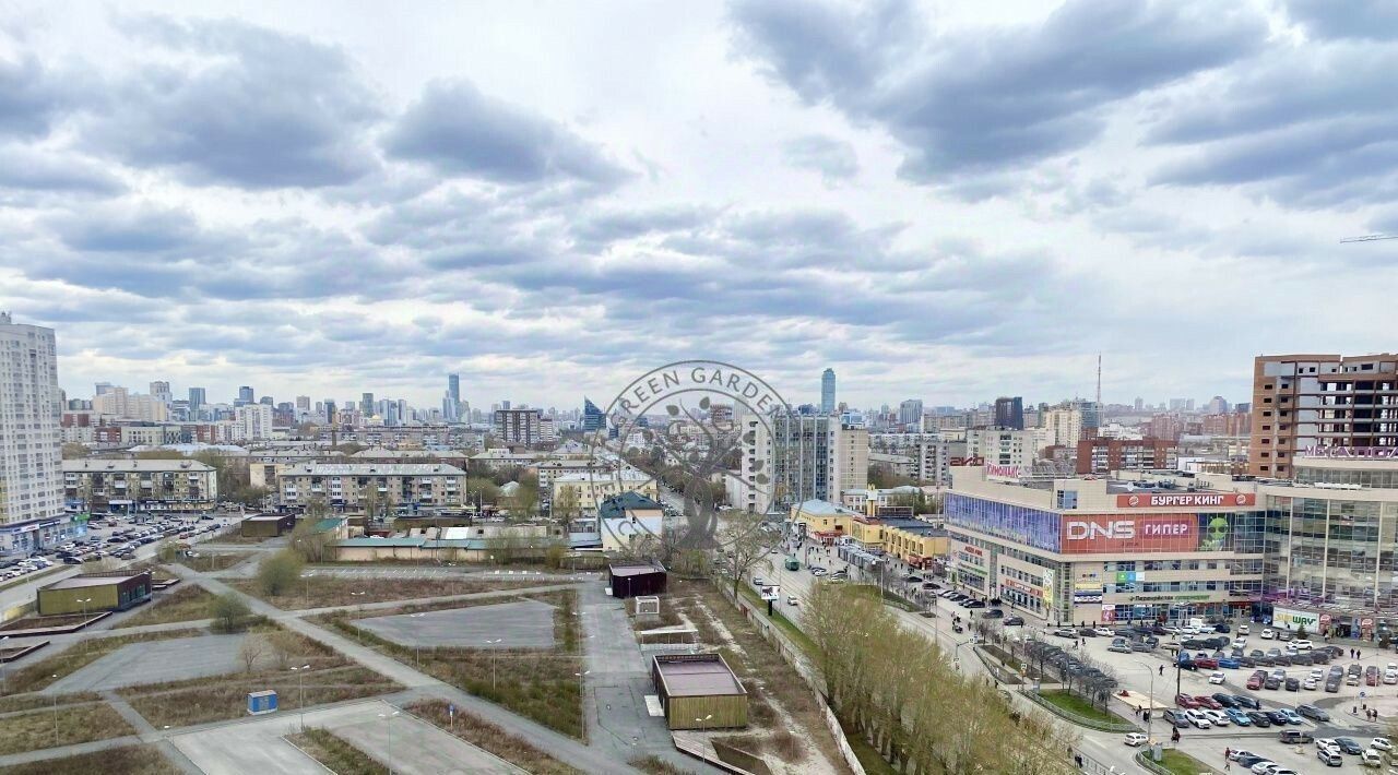квартира г Екатеринбург р-н Чкаловский Чкаловская ул 8 Марта 188 ЖК «Солнечный остров» фото 15