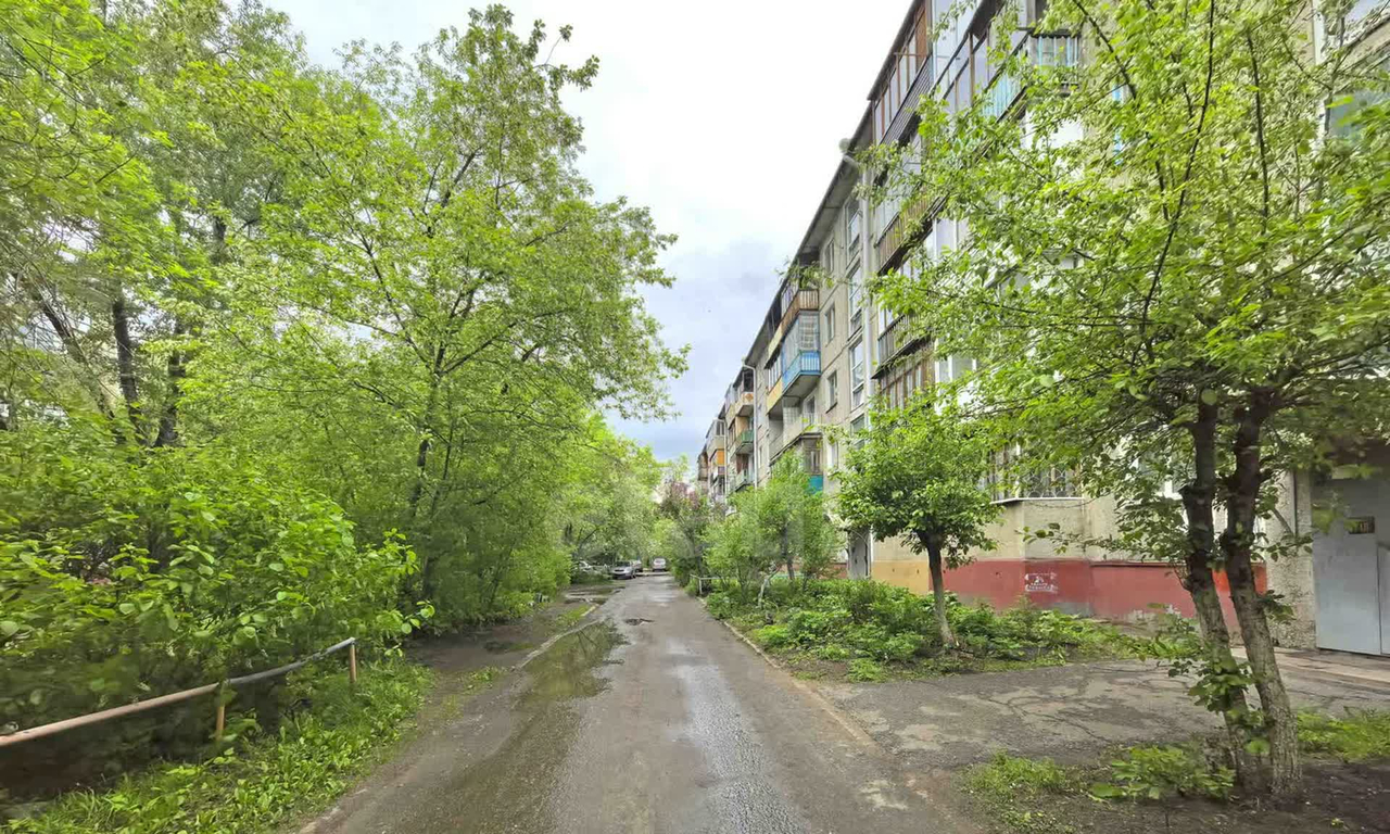 квартира г Омск п Чкаловский ул Ермолаева 8 м-н фото 19