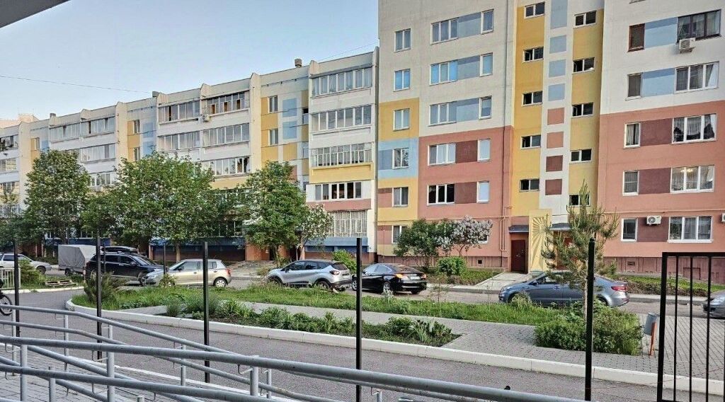 квартира г Набережные Челны р-н Центральный ул Раскольникова 65а фото 5