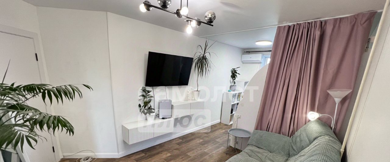 квартира г Тольятти р-н Автозаводский ул Революционная 11б фото 11