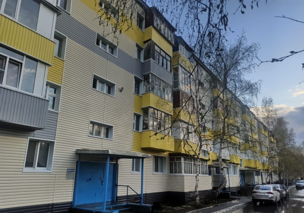 квартира г Сургут р-н Центральный ул Бахилова 11 Сургут, Тюменская обл. фото 1