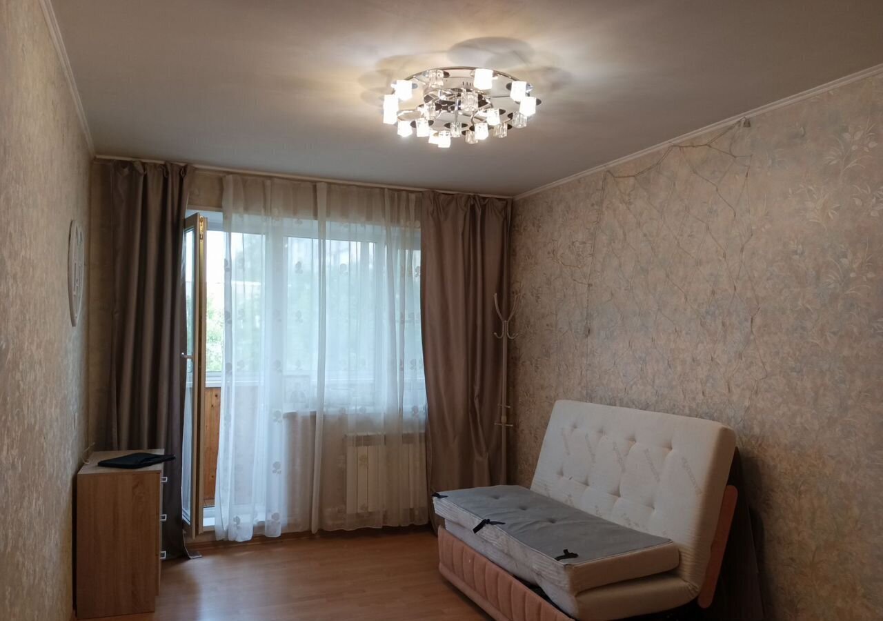 квартира г Раменское ул Коммунистическая 32 Есенинская, Раменский г. о. фото 1