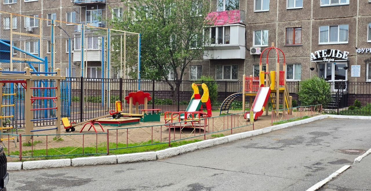 квартира г Омск р-н Кировский ул Олега Кошевого 21/1 фото 3