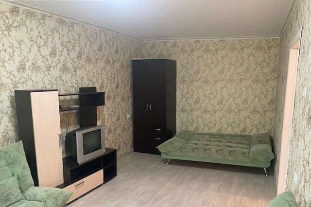 квартира р-н Кировский ул Степана Кувыкина 14/3 фото