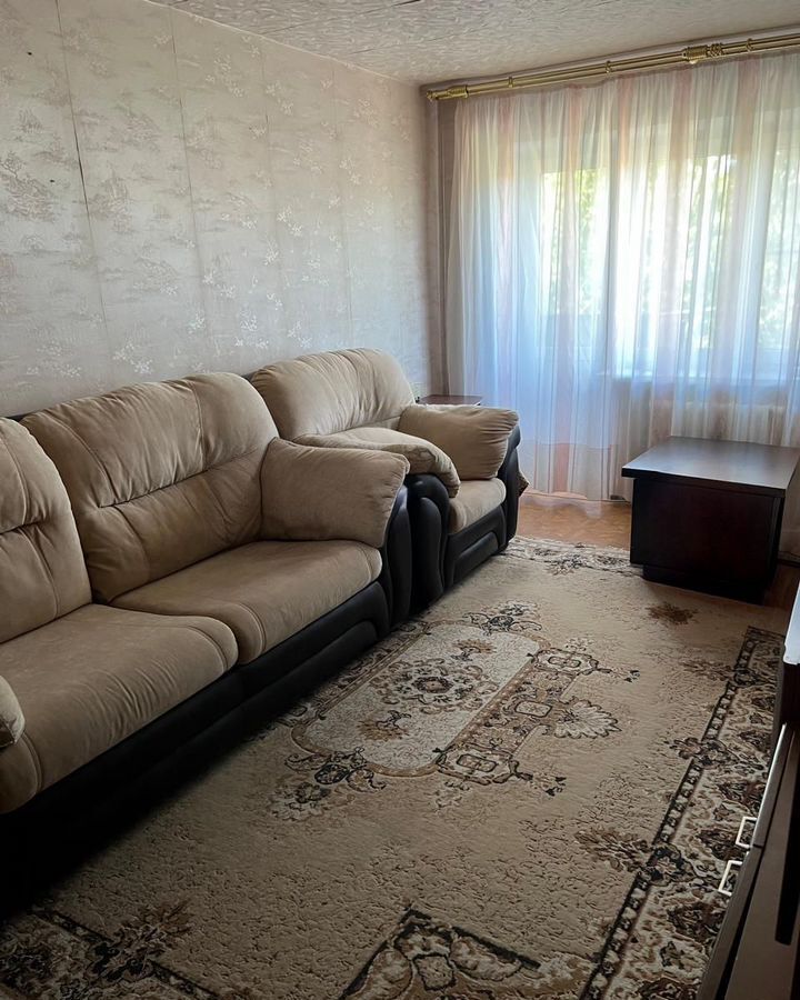 квартира г Михайловка ул Коммуны 105 фото 1