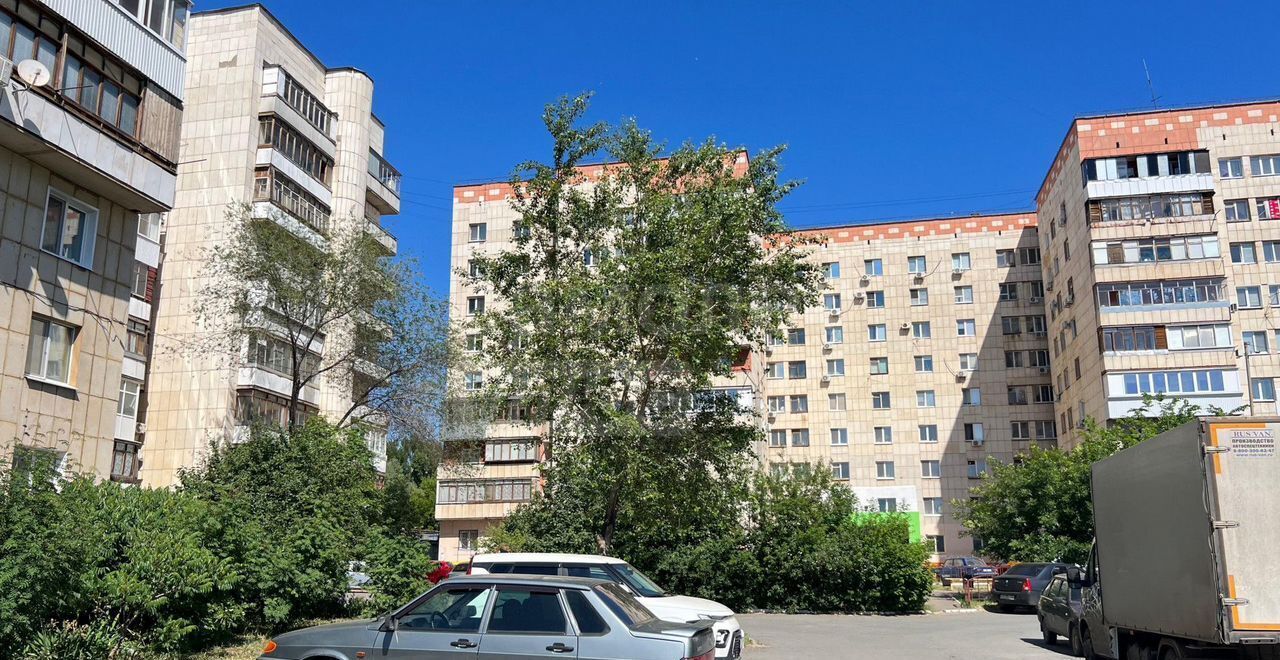 квартира г Оренбург р-н Дзержинский пр-кт Победы 166 фото 17