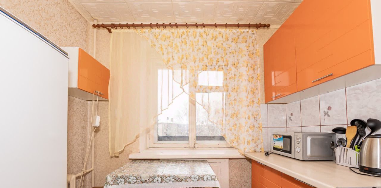 квартира г Череповец р-н Индустриальный ул Устюженская 20 фото 12