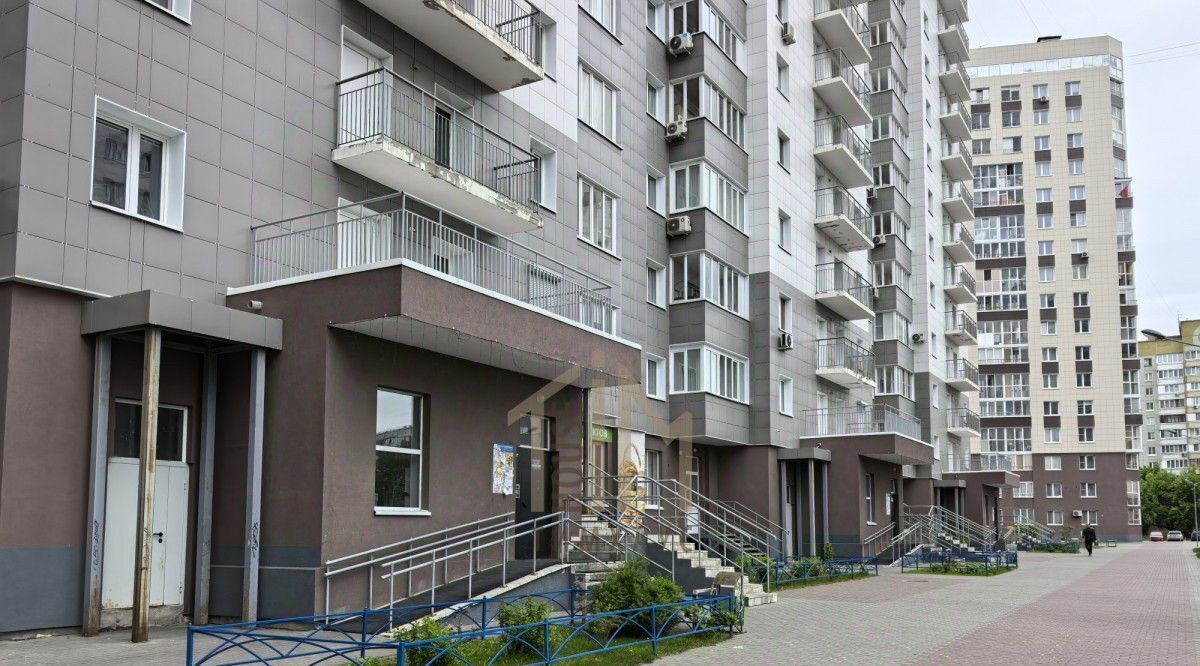 квартира г Омск р-н Кировский ул Конева 8 фото 18