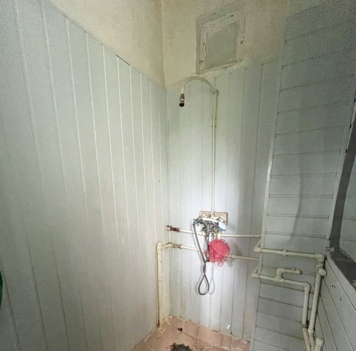 комната г Волгоград р-н Тракторозаводский ул им. Жолудева 6 фото 17
