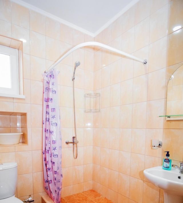 комната г Феодосия ул Насыная 8ж фото 4