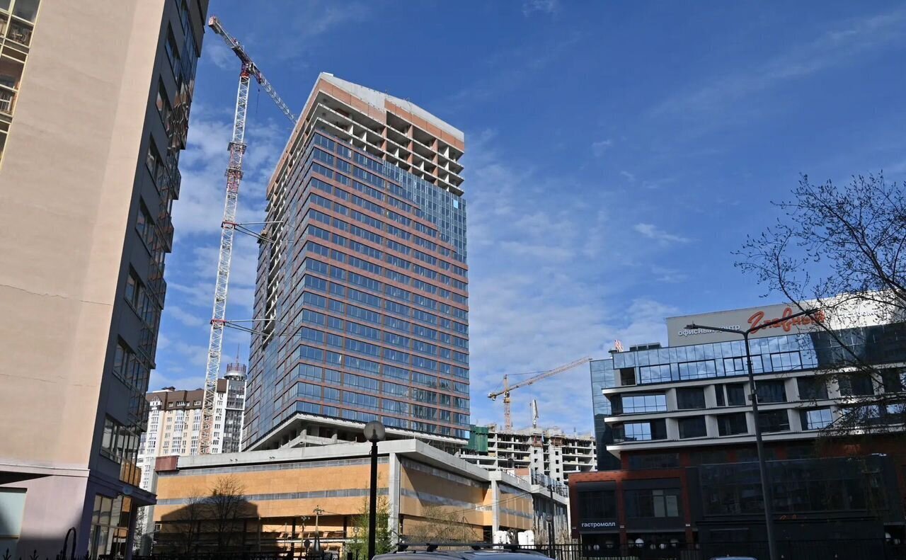 квартира г Екатеринбург р-н Верх-Исетский ул Маршала Жукова 16 МФК Re:Volution Towers Площадь 1905 года фото 4