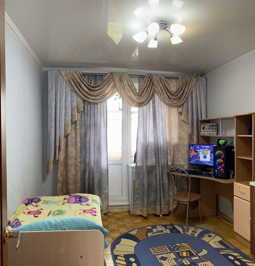 квартира г Воткинск ул Зверева 4 фото 3