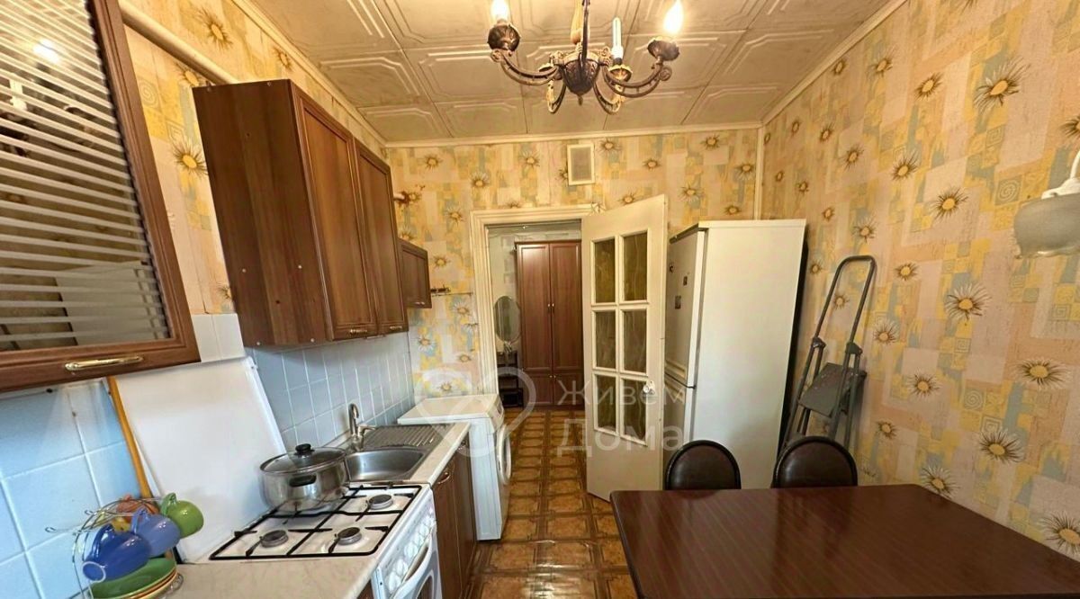 квартира г Волгоград р-н Советский ул Казахская 16 фото 2