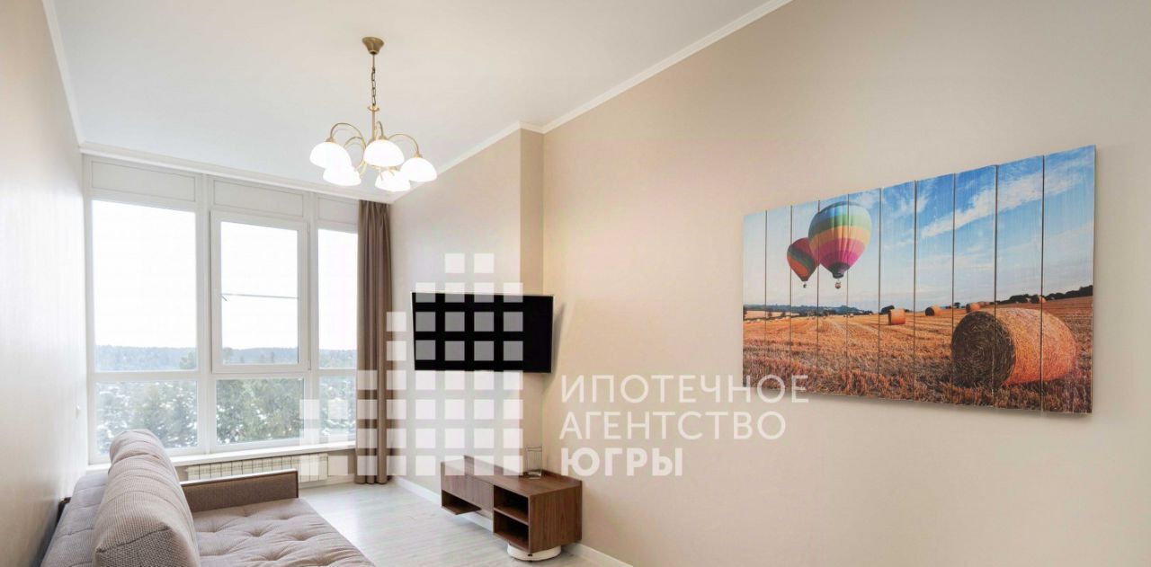 квартира г Ханты-Мансийск ул Гагарина 35 фото 3