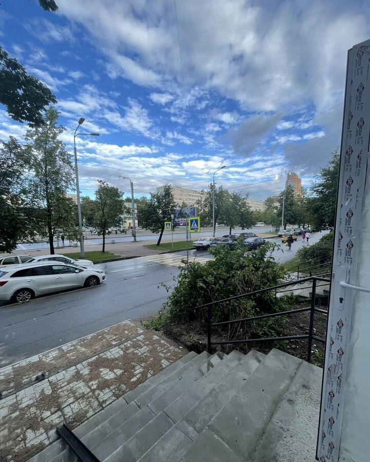 торговое помещение г Санкт-Петербург метро Проспект Славы ул Бухарестская 39к/1 округ Купчино фото 7